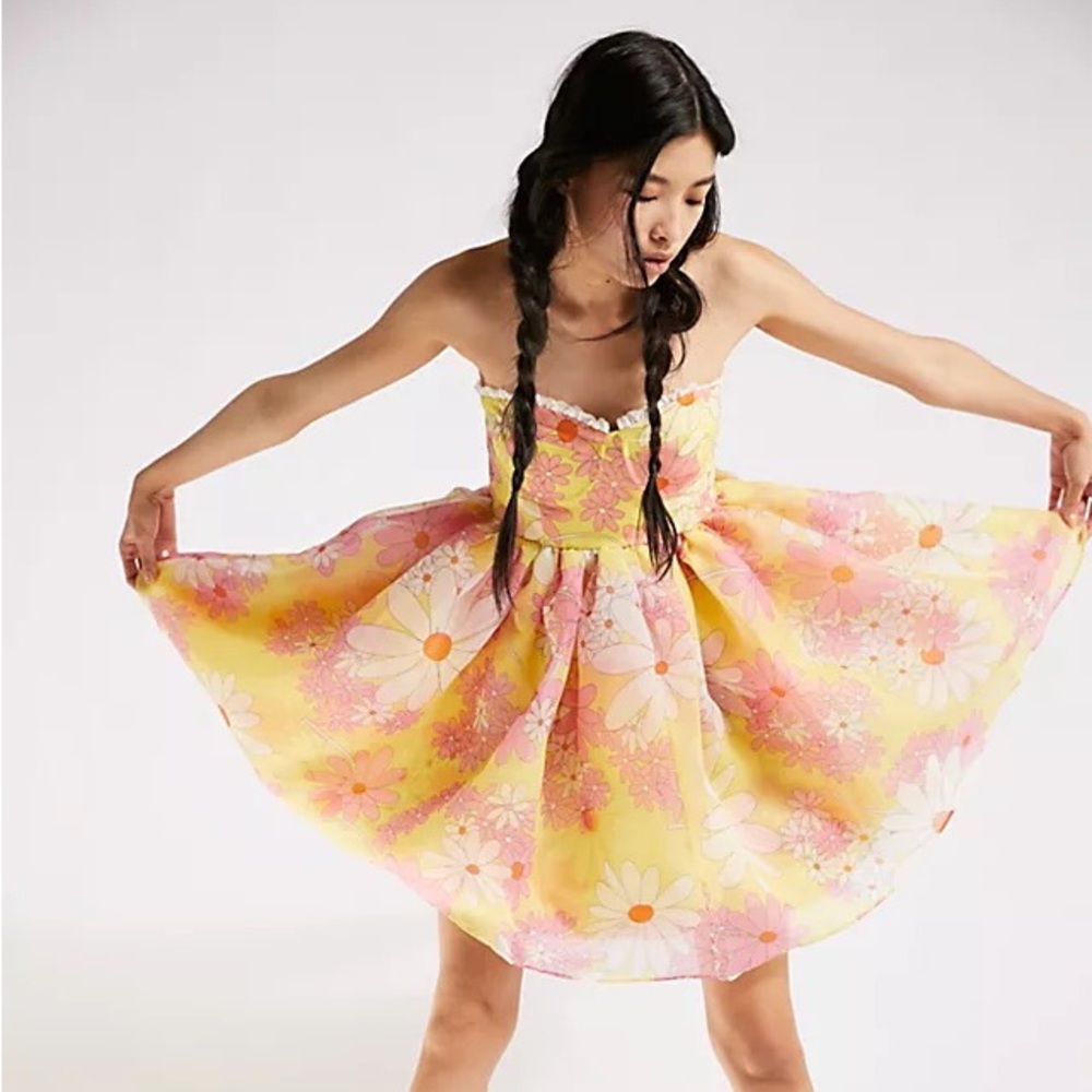 Selkie Goldie Corset Puff Dress S (tailored to fit like XS)